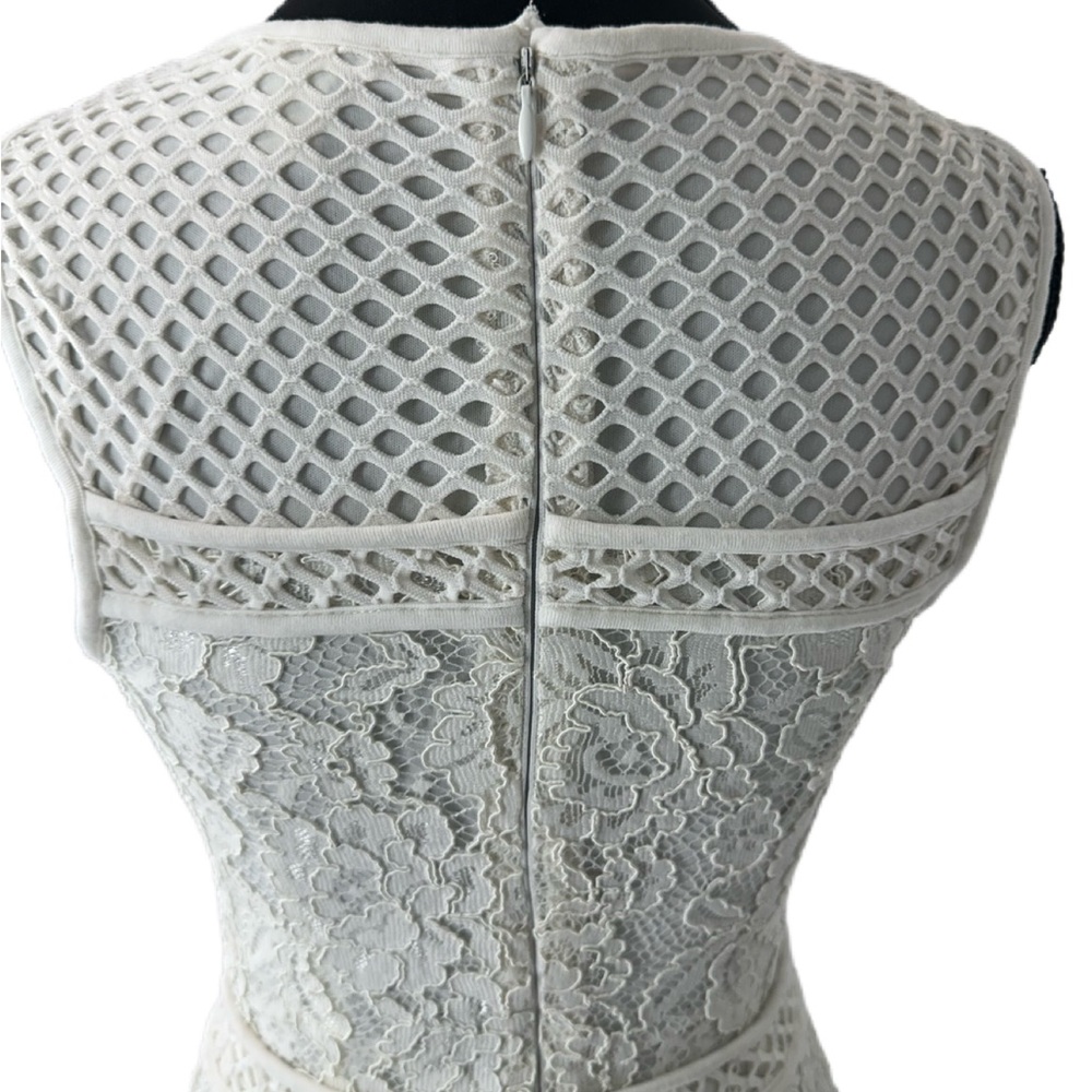 CATO LACE DRESS/SIZE 4 - Picture 4 of 9